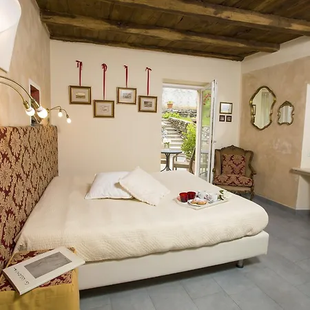 Paggi Bed & Breakfast Carasco