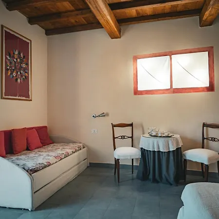 Paggi 4* Carasco