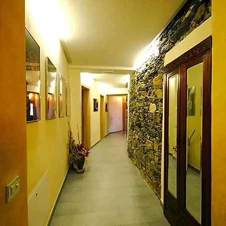 Paggi 3* Carasco