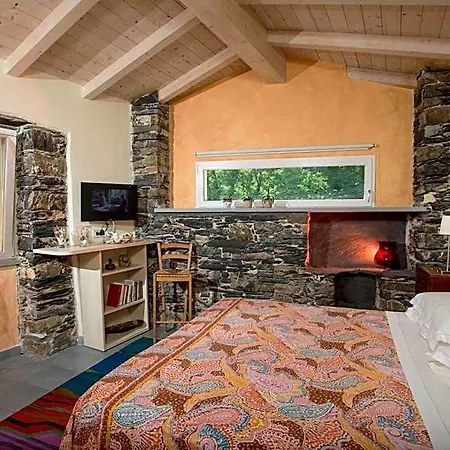 Paggi Bed & Breakfast Carasco