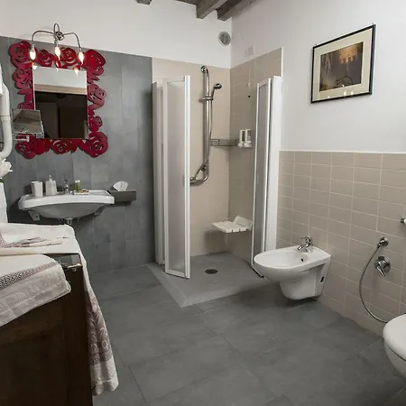 Paggi Bed and Breakfast 3*