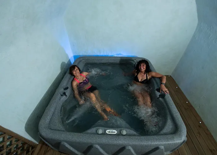 Paggi Bed & Breakfast 4*